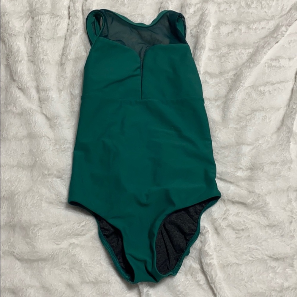 Five dancewear